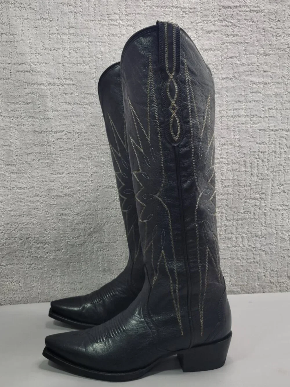 Tecovas The Loretta Women's Size US 7B Midnight Cowgirl Boots.